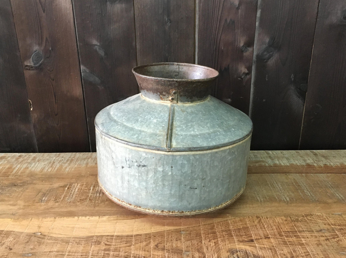 Round pot