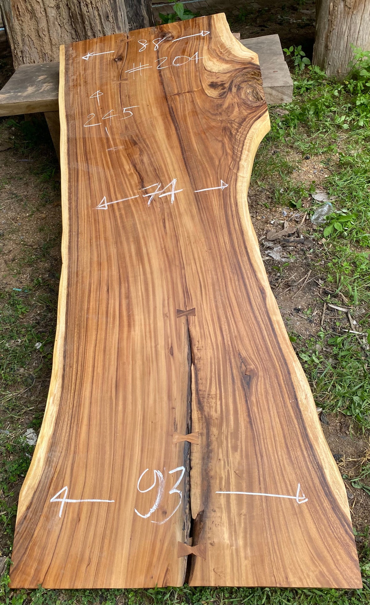 Slab (98") bois de Suar Live Edge