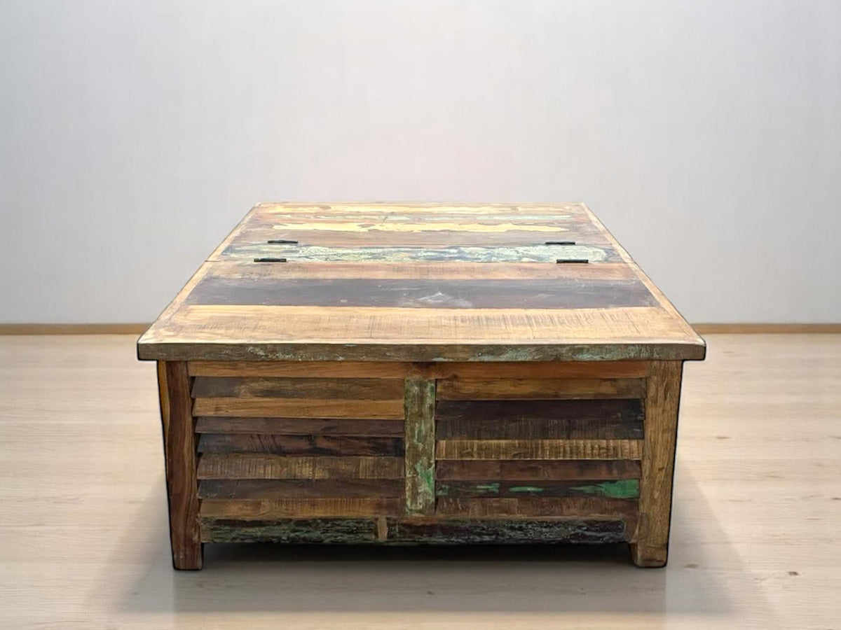 Table à café en bois recyclé