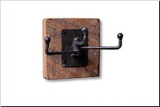 Crochet mural mobile en bois recyclé