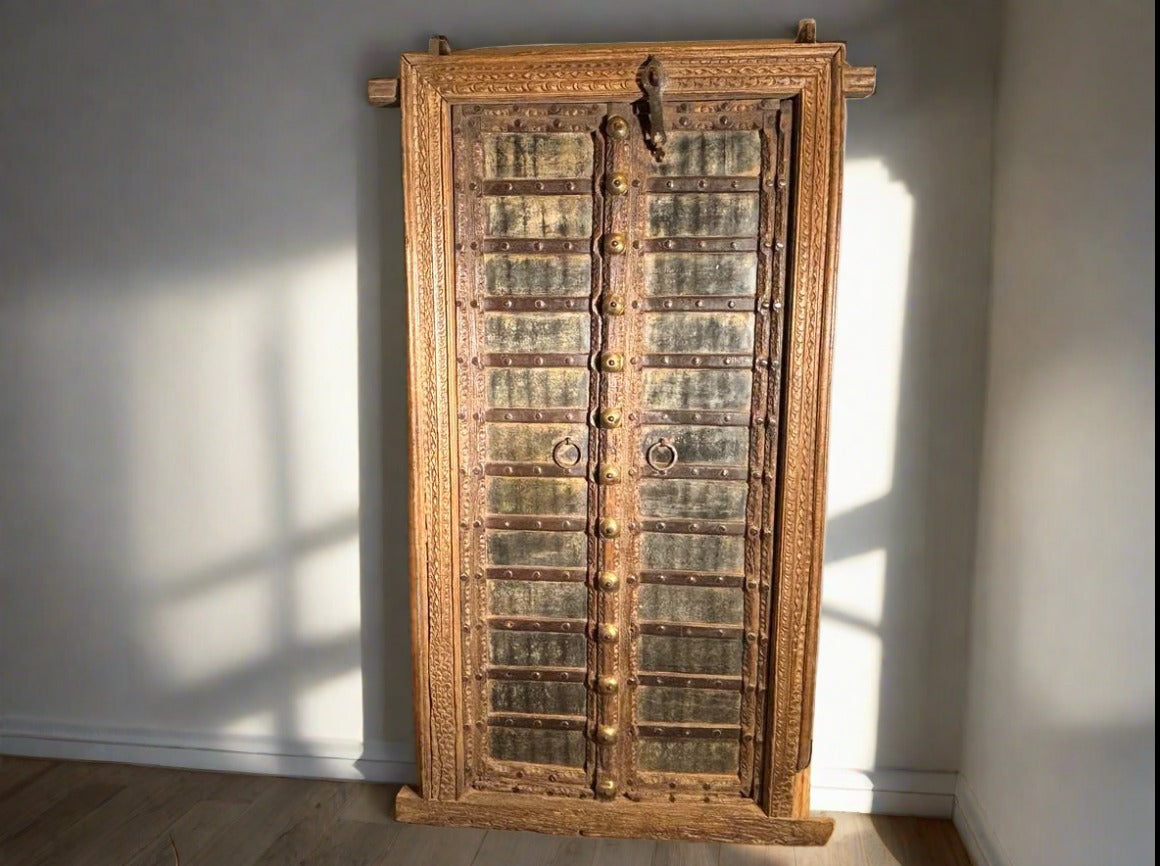 Porte Antique