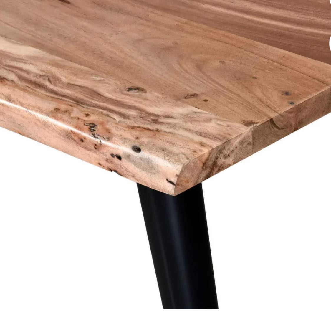 Table a diner en bois d'acacia