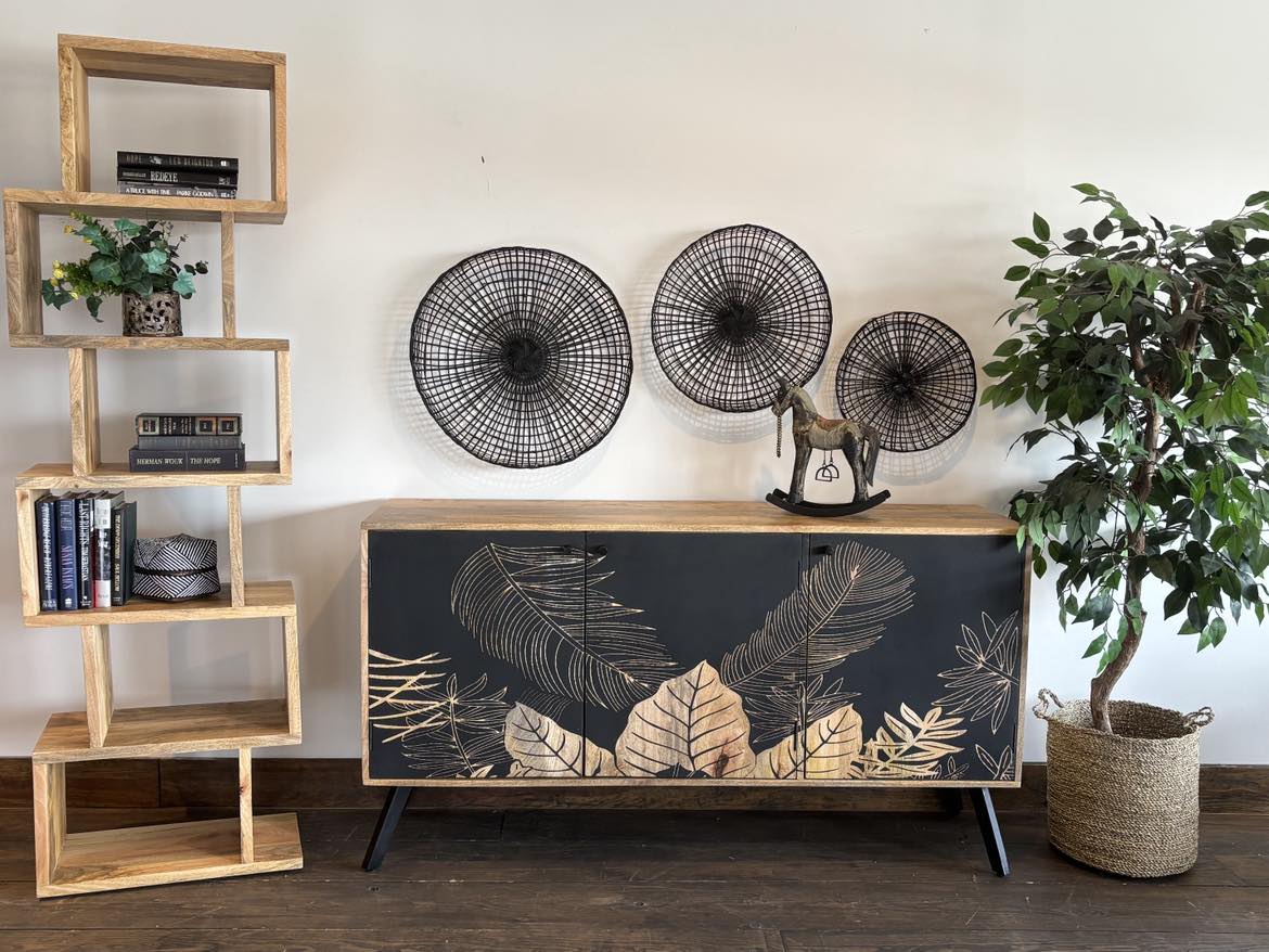 Flora sideboard in mango wood