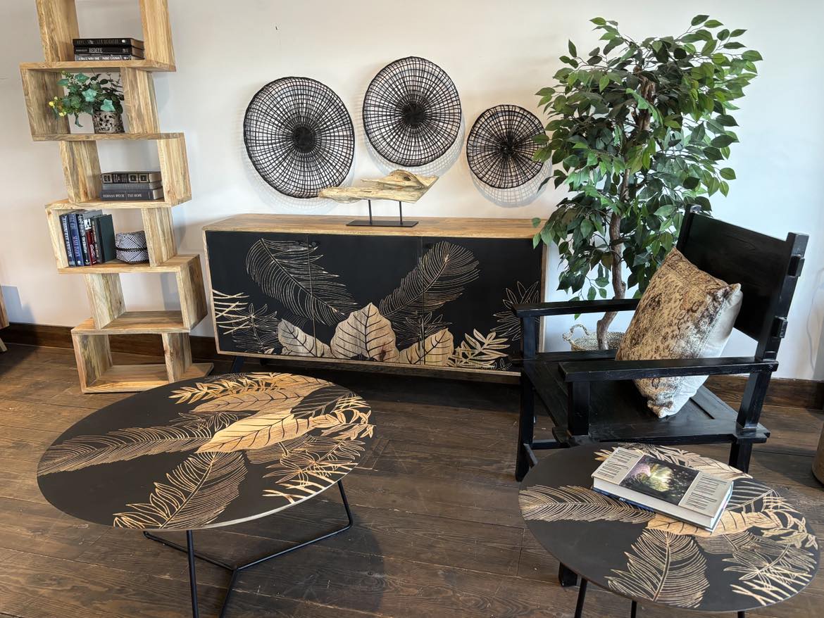 Flora sideboard in mango wood