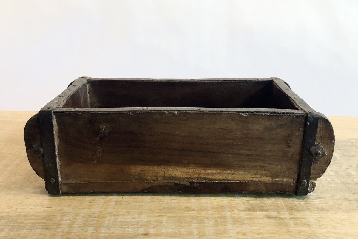 Vintage brick mold