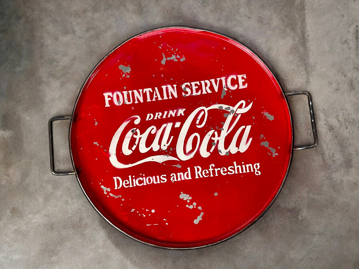 Plateau vintage en métal