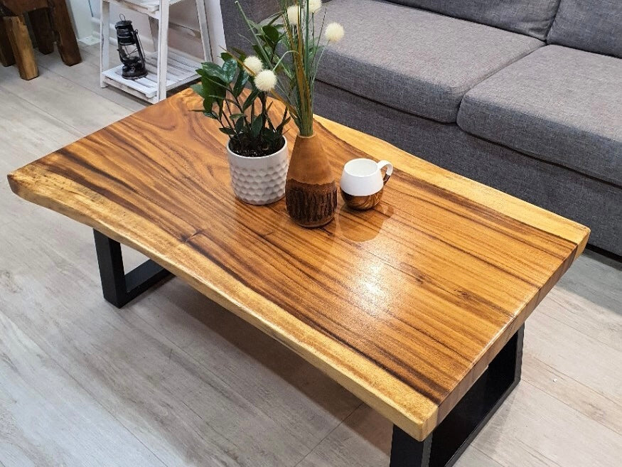 Suar wood coffee table