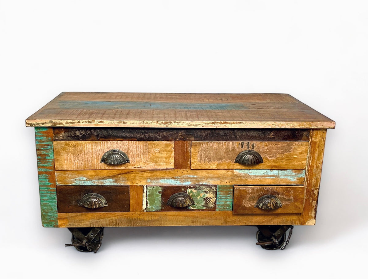 Table à café avec tiroirs en bois recyclé