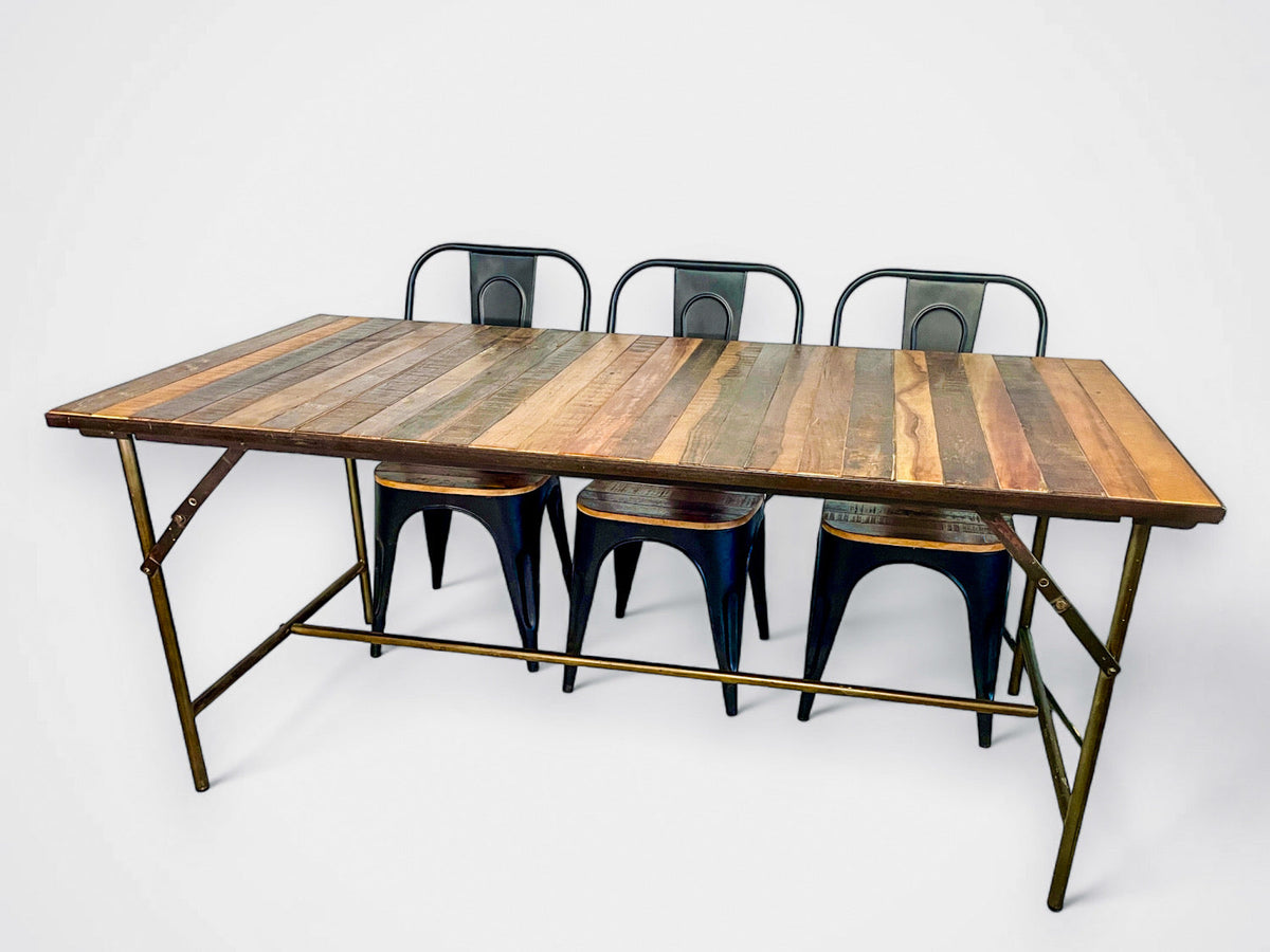 Table industrielle pliante