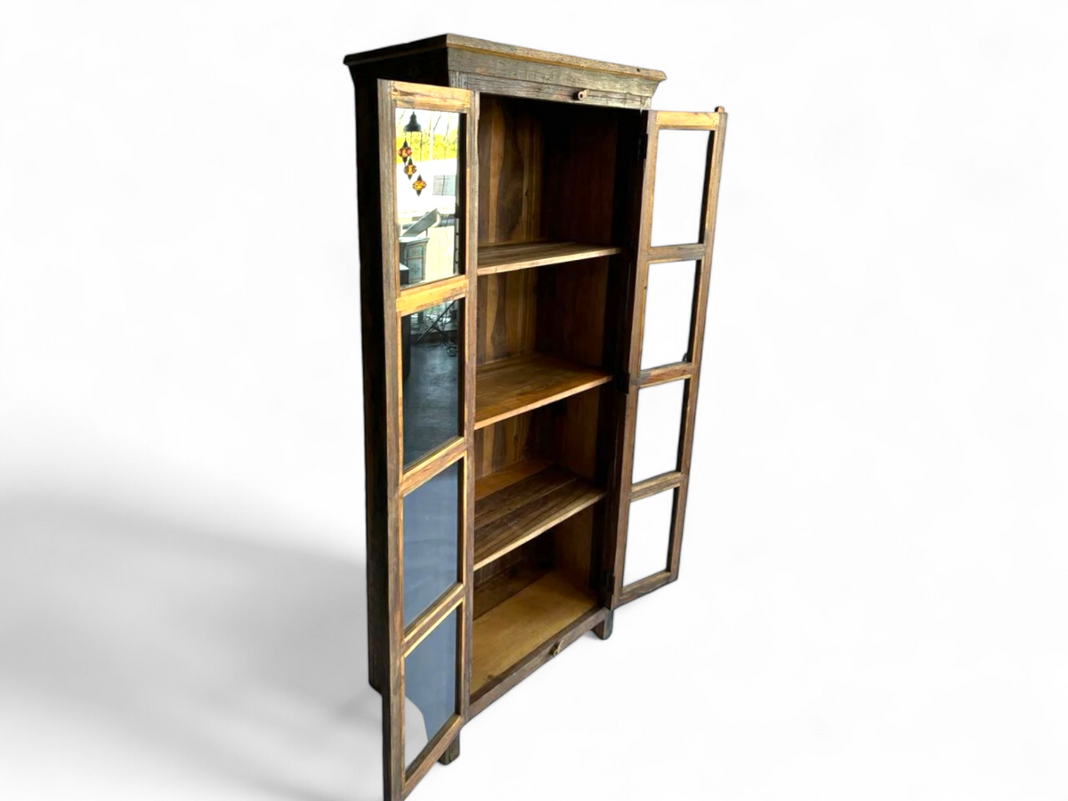 2-door glass cabinet