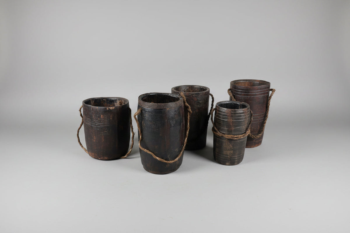 Vases décoratifs en bois recyclé