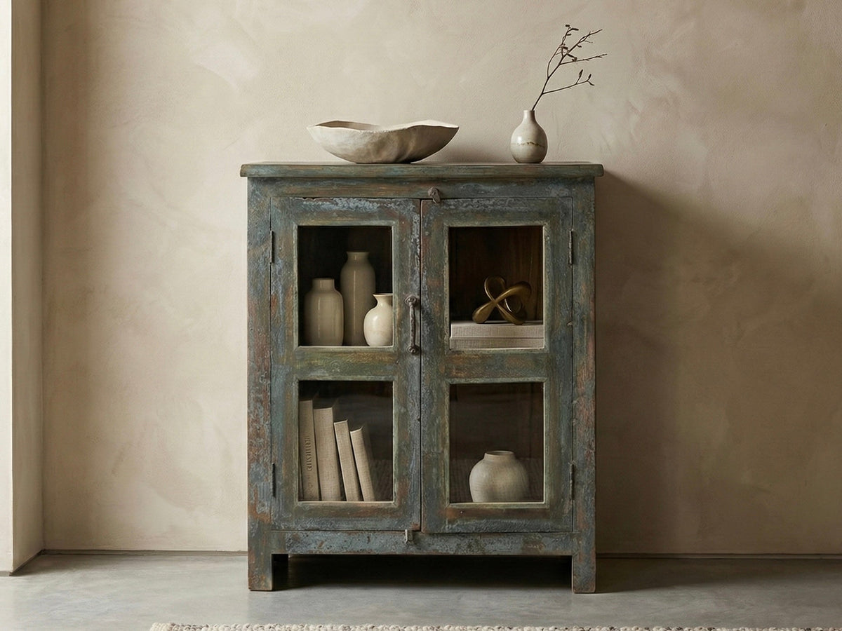 Cabinet antique