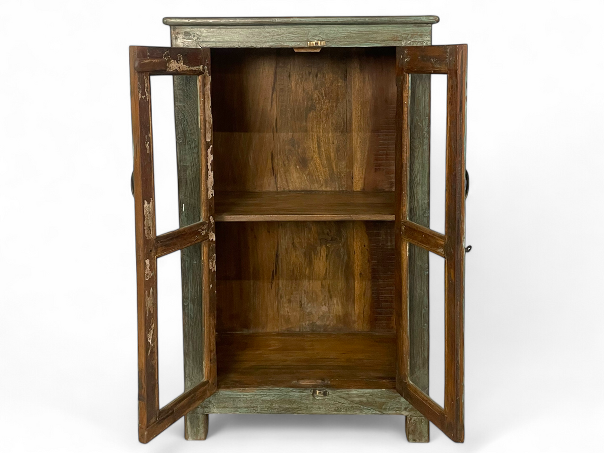 Cabinet antique