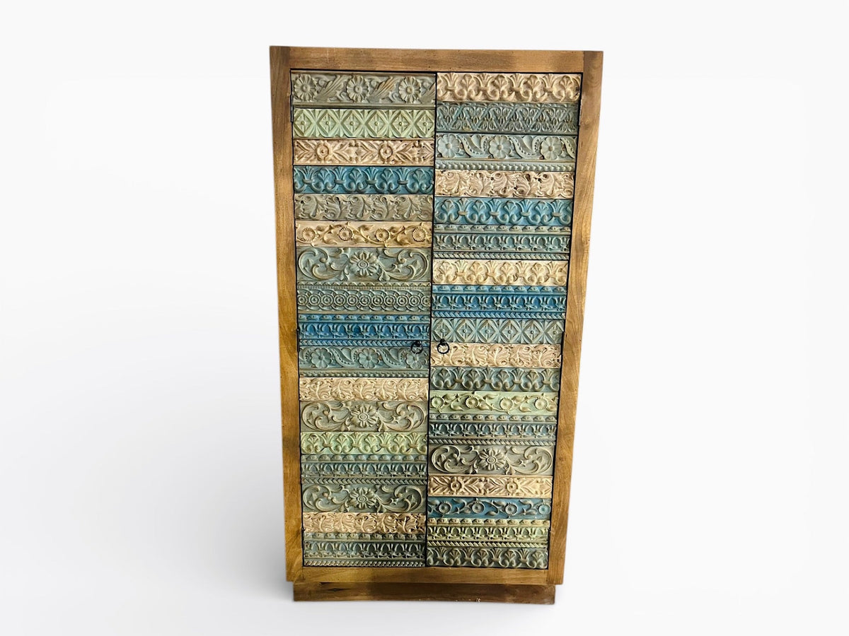 armoire sculpte