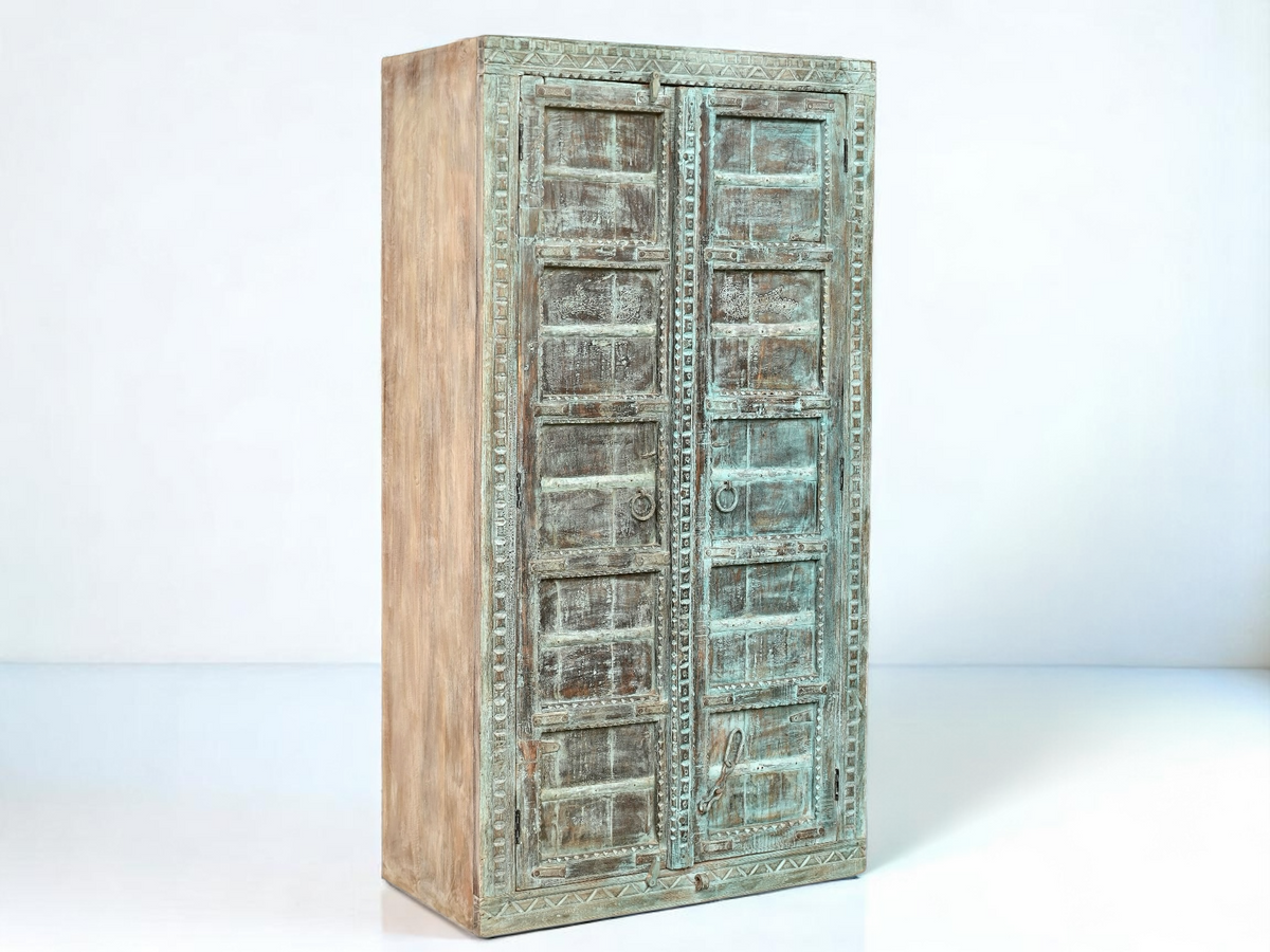 Armoires antique