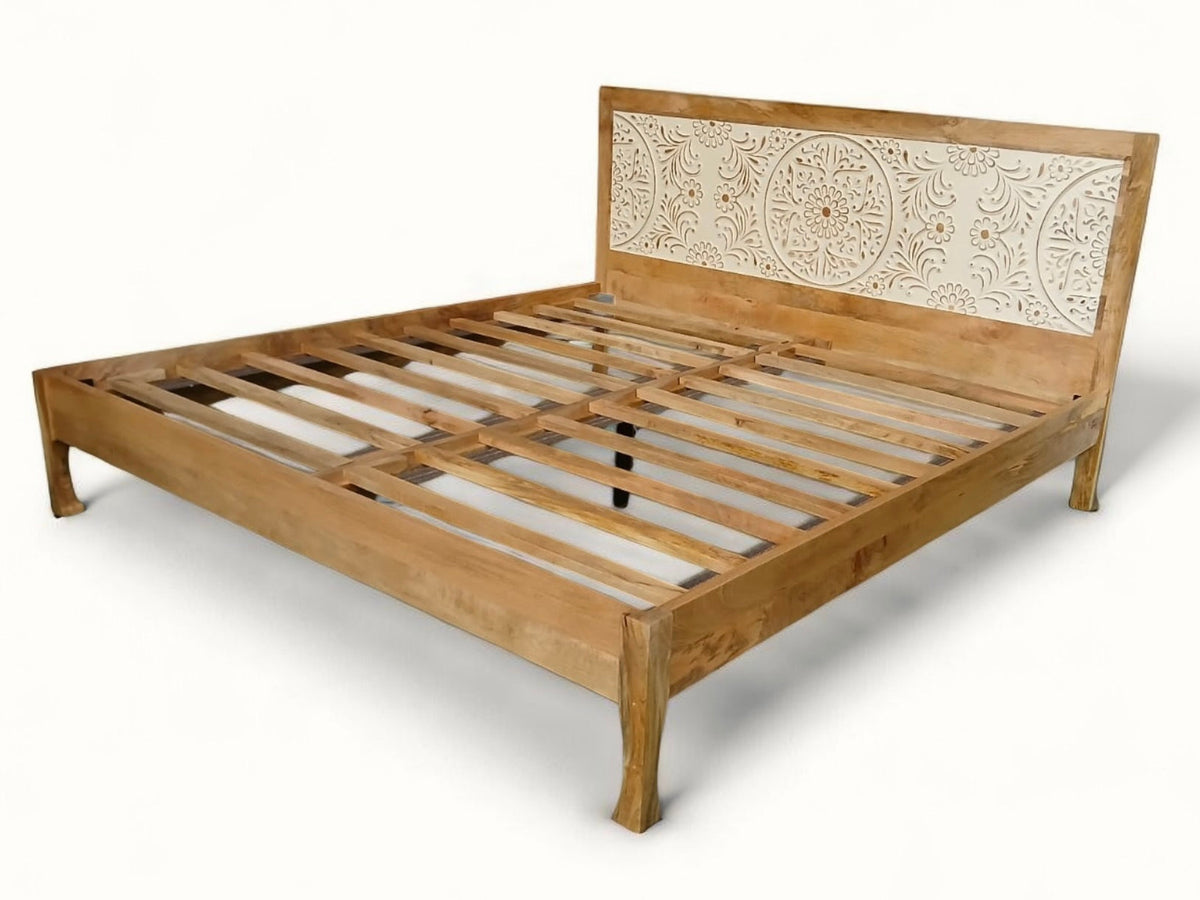 Alhambra bed in mango wood