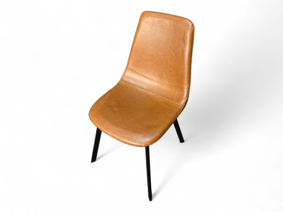 Chaise brune avec couture
