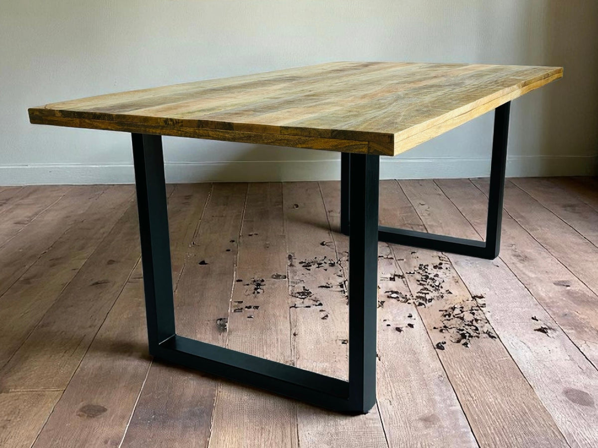 Table a diner Sagar en bois de manguier