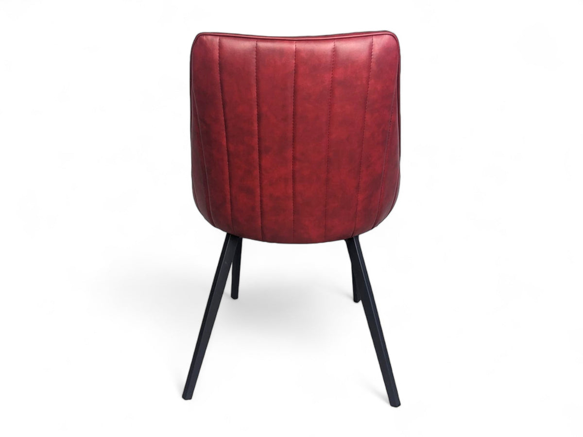 Chaise rétro cerise