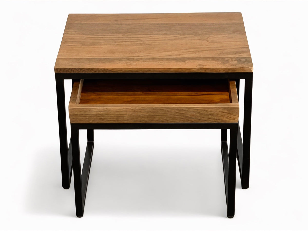 Taiga nesting table