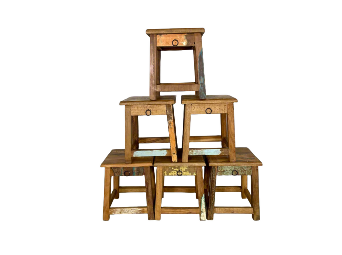 Petit tabouret Seria 1 tiroir en bois recyclé