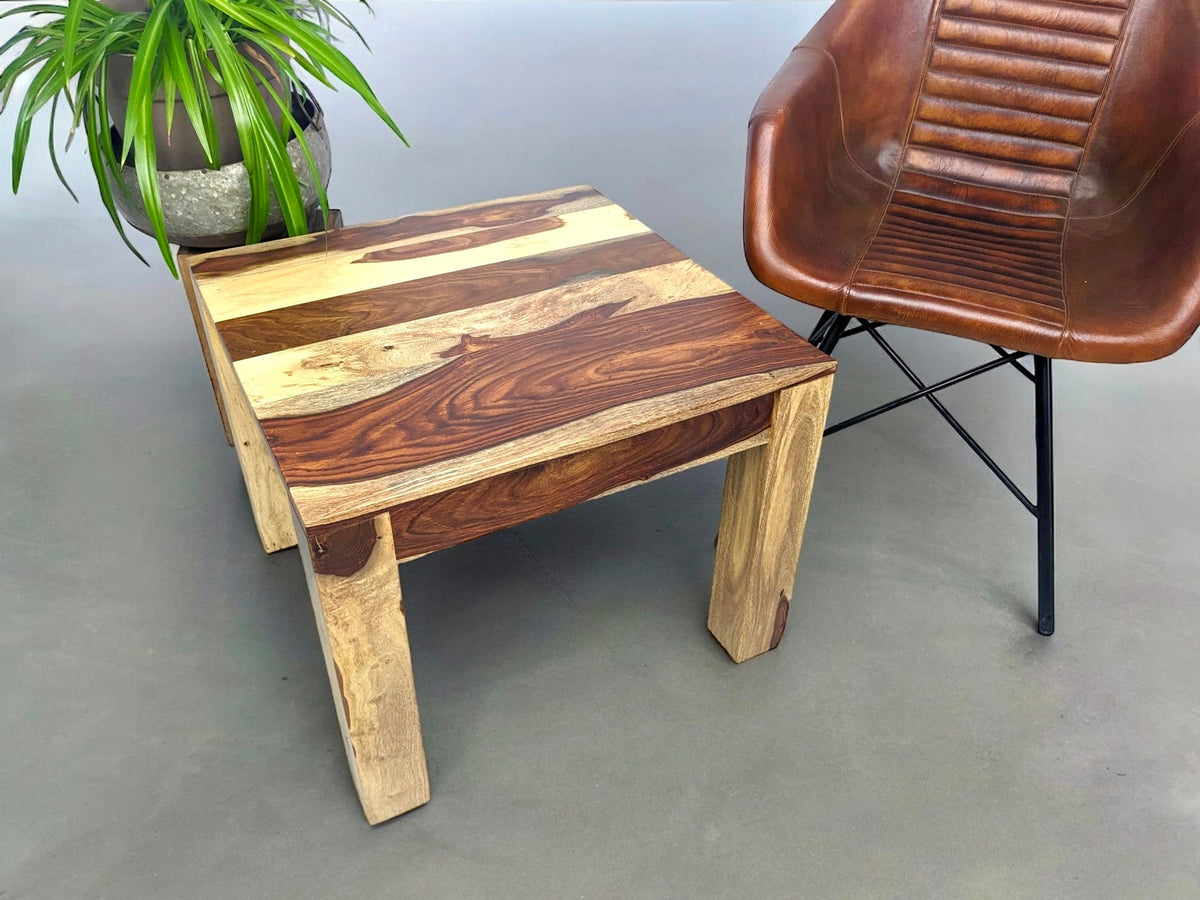 Table à café carrée en bois de rose